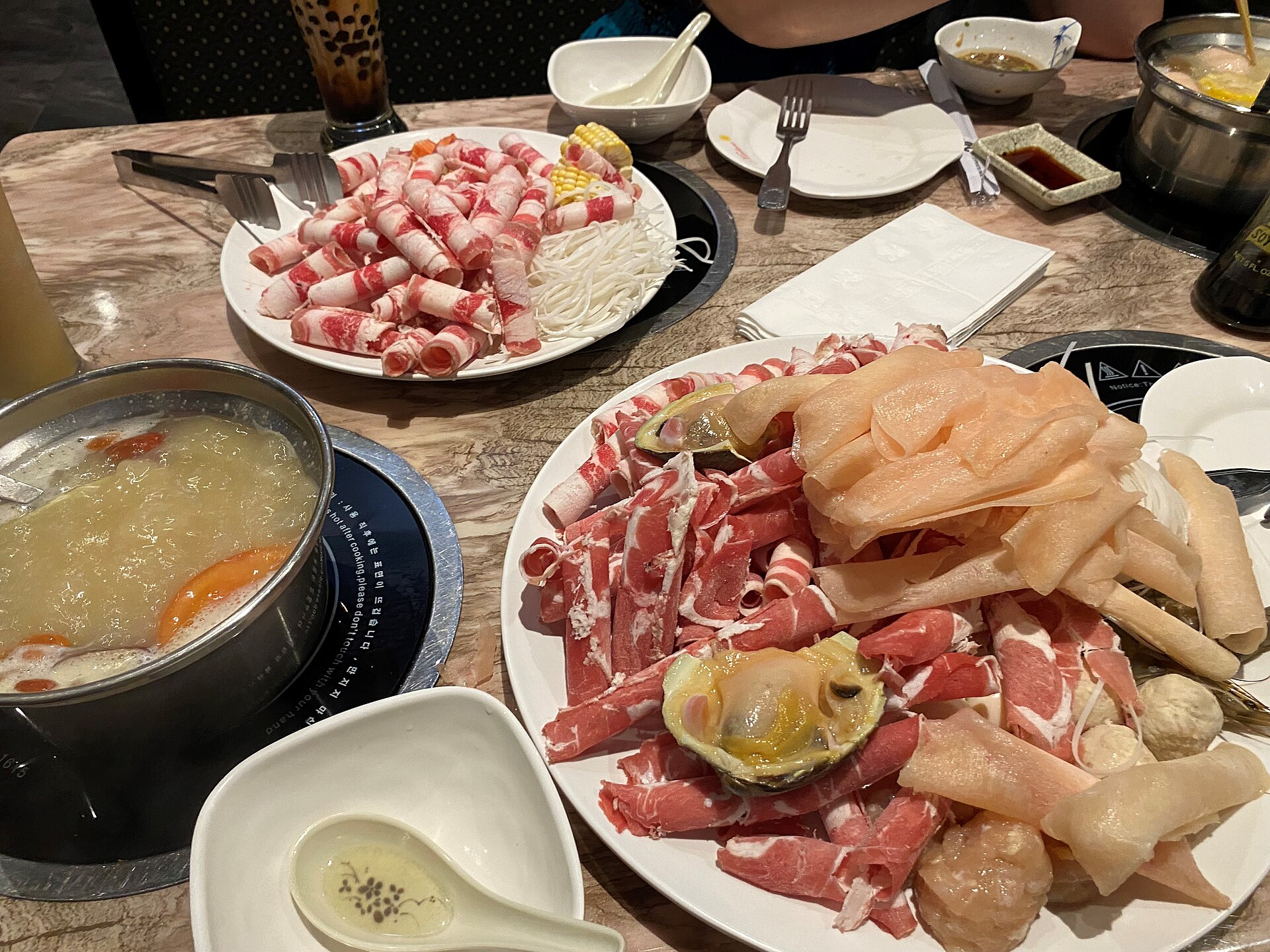 Hot pot with meat